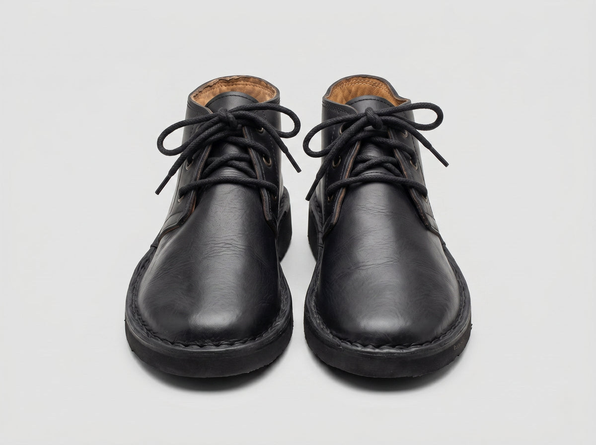 Classic Artisan Leather Chukka Boots – Midnight Black