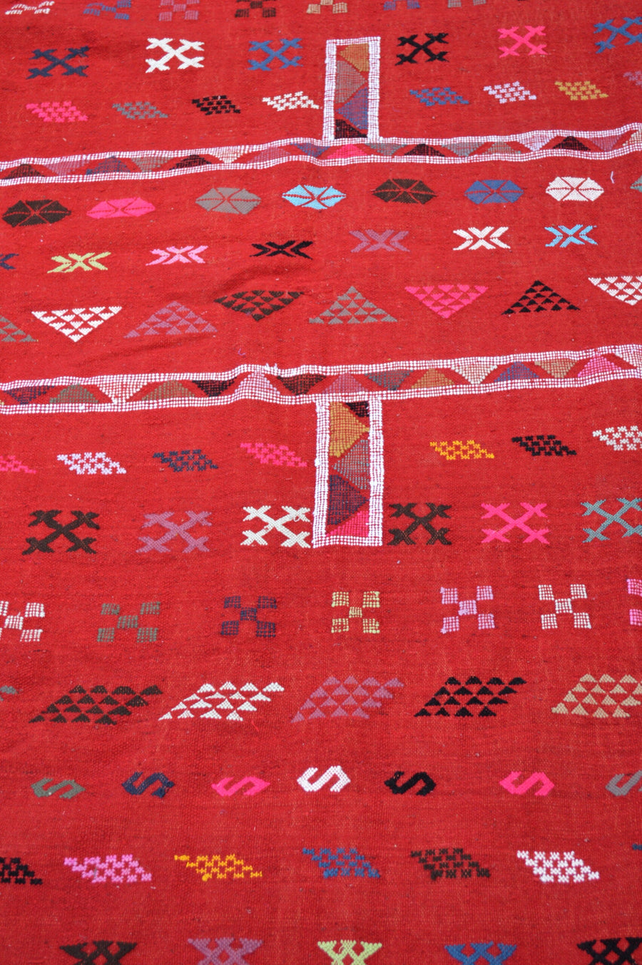Yasmine Handmade Moroccan Kilim Rug — Red Flatweave Area Rug (Large)