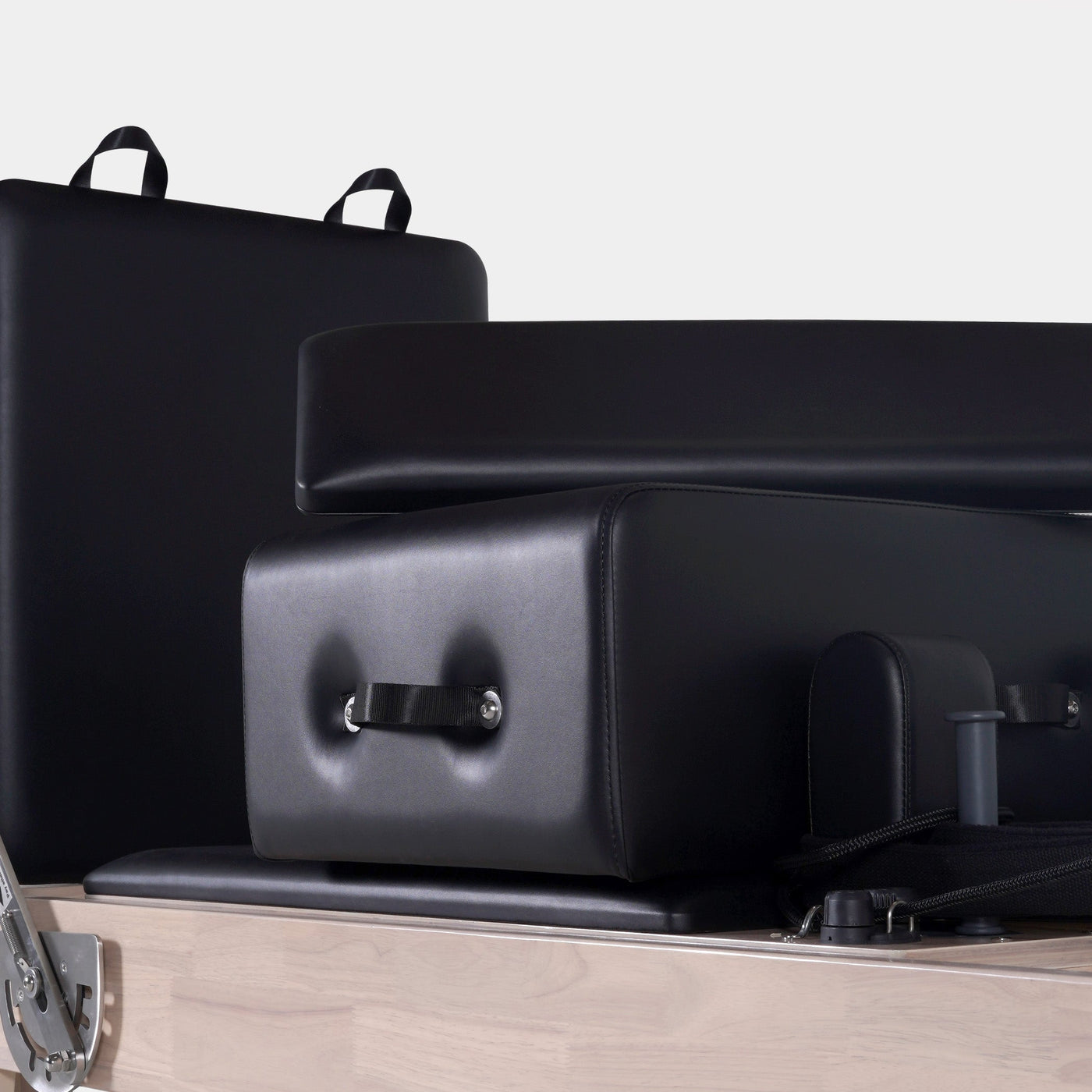 Classic Pilates Reformer — Studio Bundle