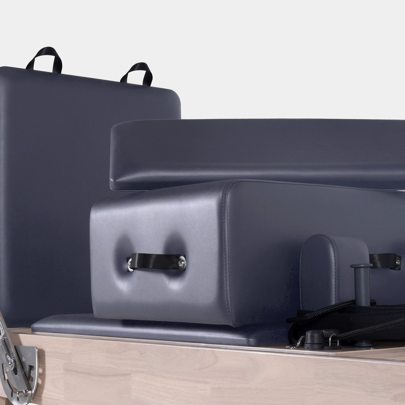 Classic Pilates Reformer — Studio Bundle